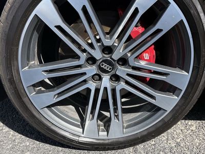 Audi Factory Wheels and Michelin Primacy Tour A/S Tires - 255/40 R21