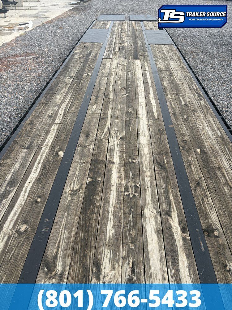 Main image 7