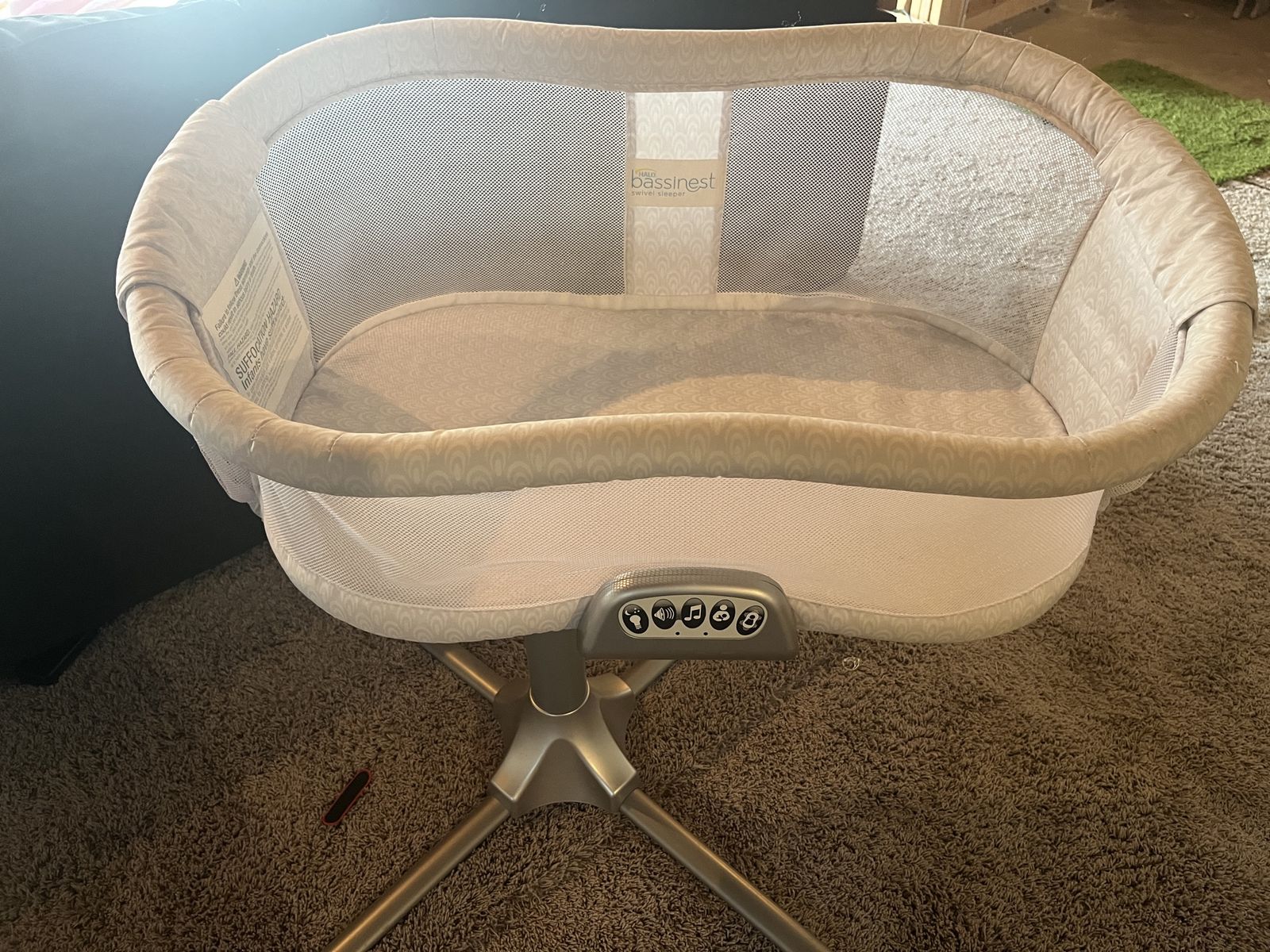 HALO Bassinet