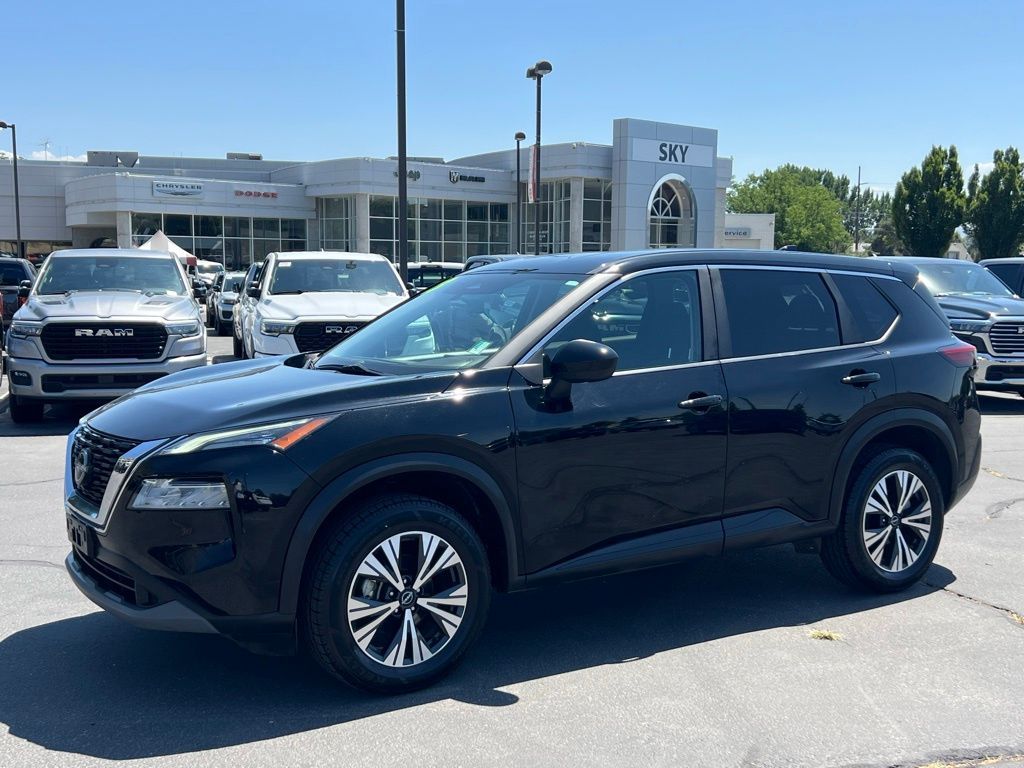 2023 Nissan Rogue SV