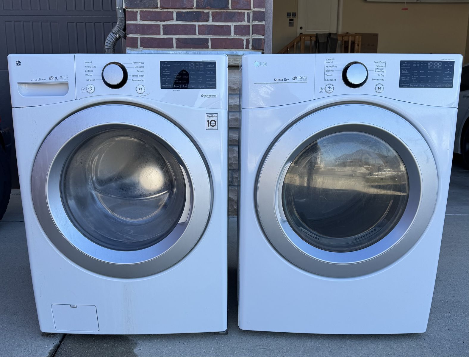 LG Washer And Dryer Set