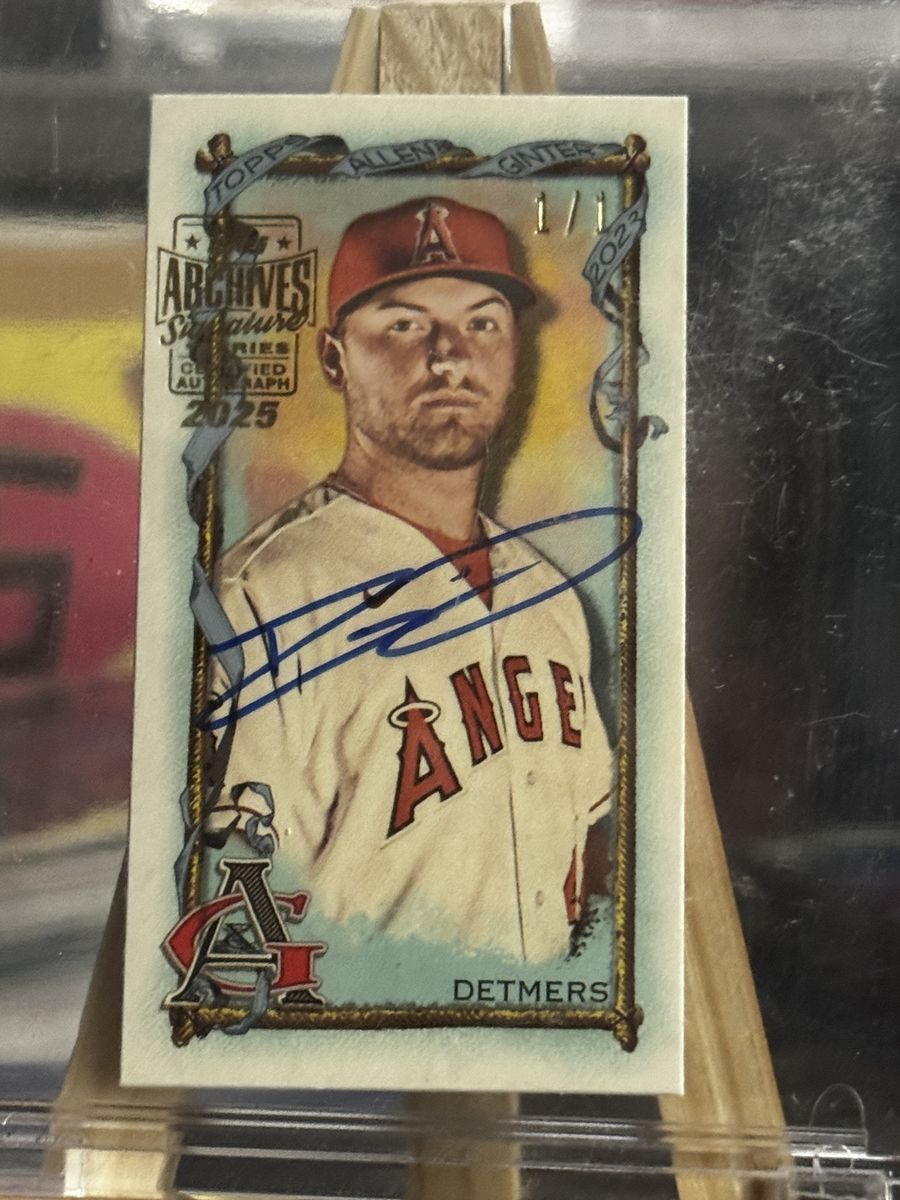 Topps Archives Signatures 2025 Reid Detmers