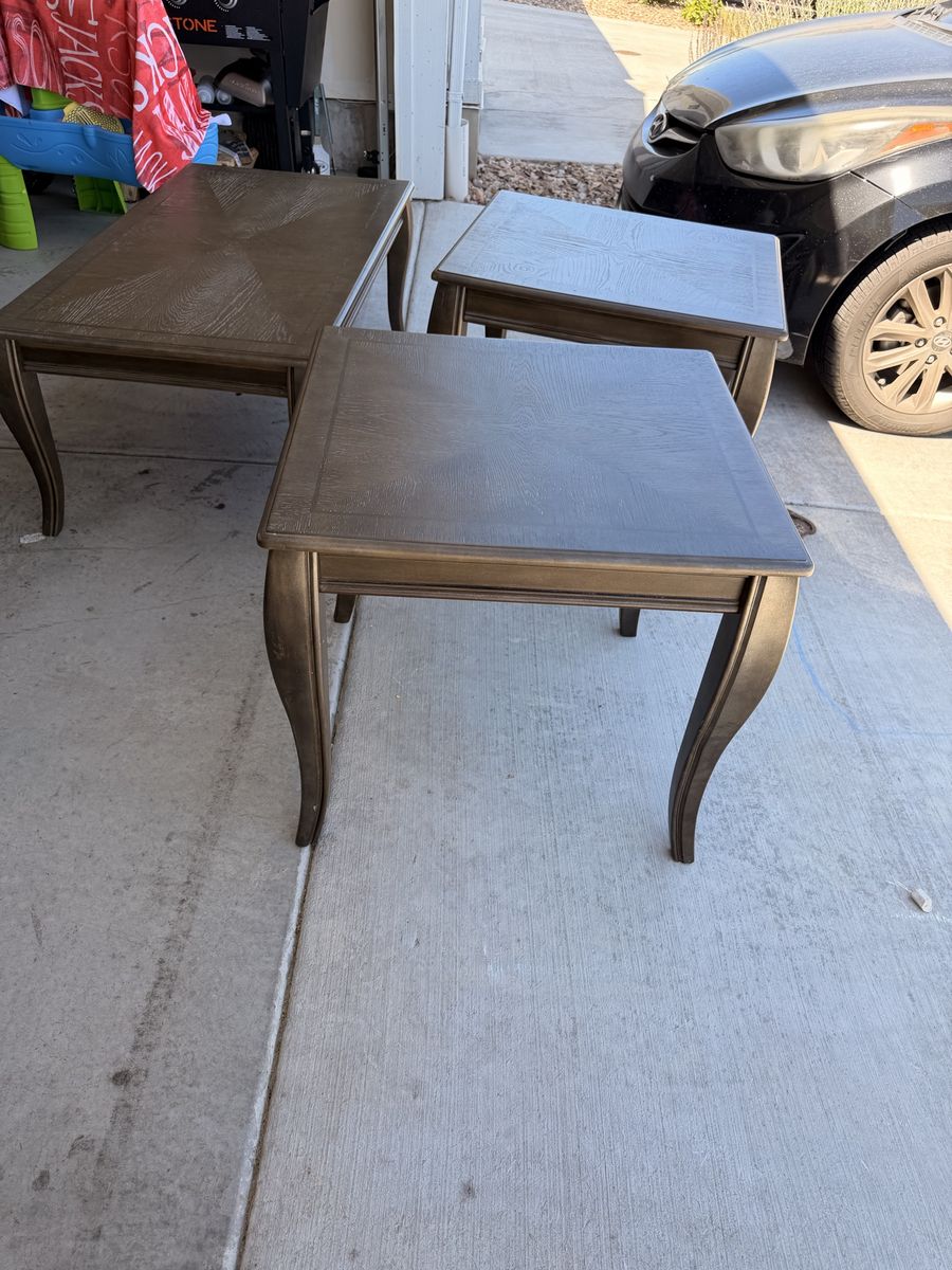 Set of 3 Wooden Coffee Table & End Tables - Dark Finish, Cabriole Legs