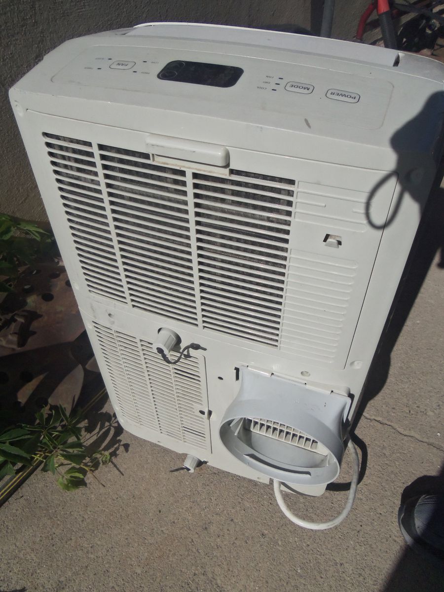 LG 8000 btu room air conditioner portable floor roller