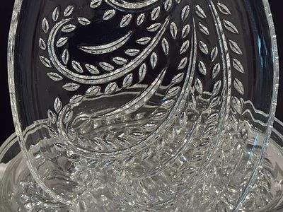 Oval glass trays
