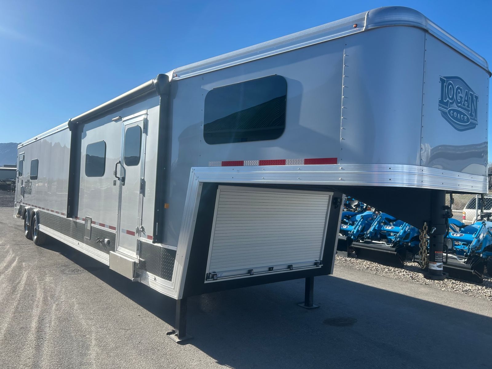 2026 Logan Coach Sport Hauler Living Quarters