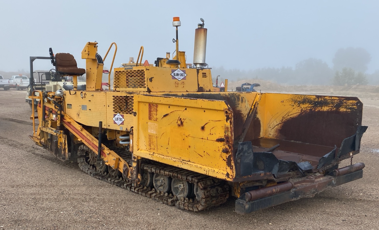 Track Asphalt Finisher Laydown Paver Screed Heater Auger Paving Hopper System Conveyor Floor Plates Gravity Feed Crawler Machine