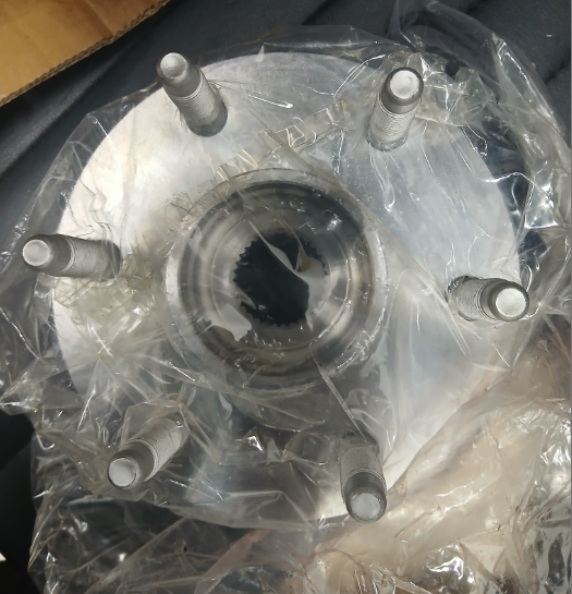 Main image 3