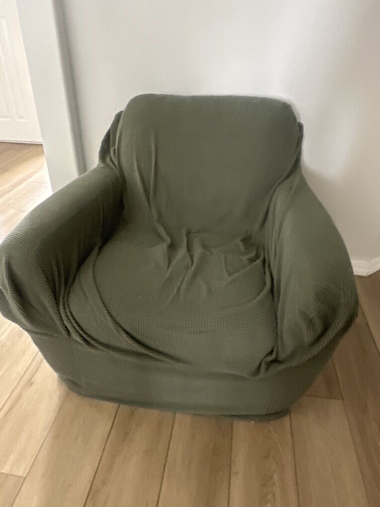 Free Arm Side Or accent chair