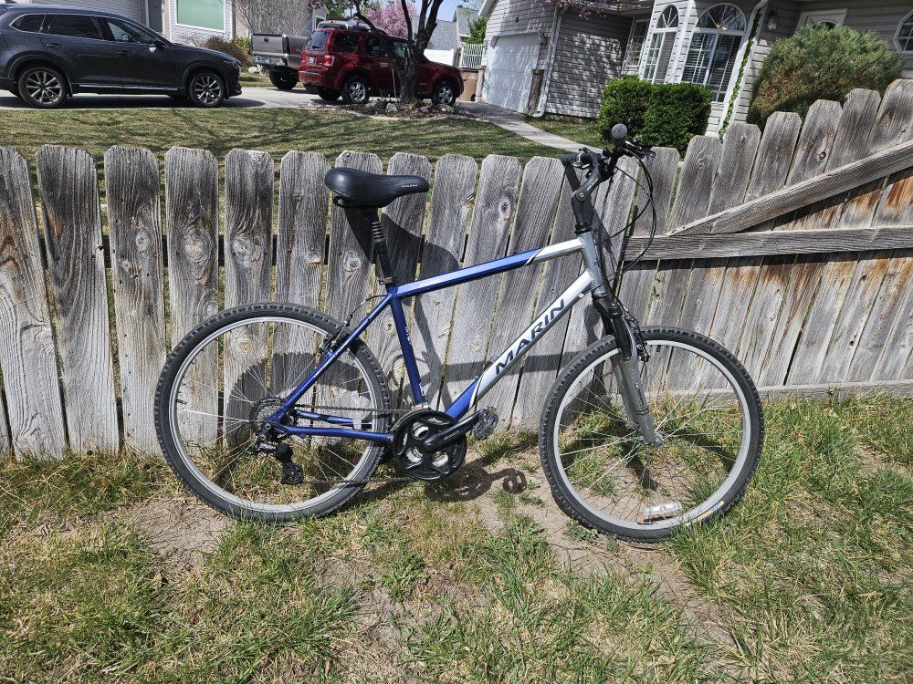 Marin Mountain/Commuter Bike size Large