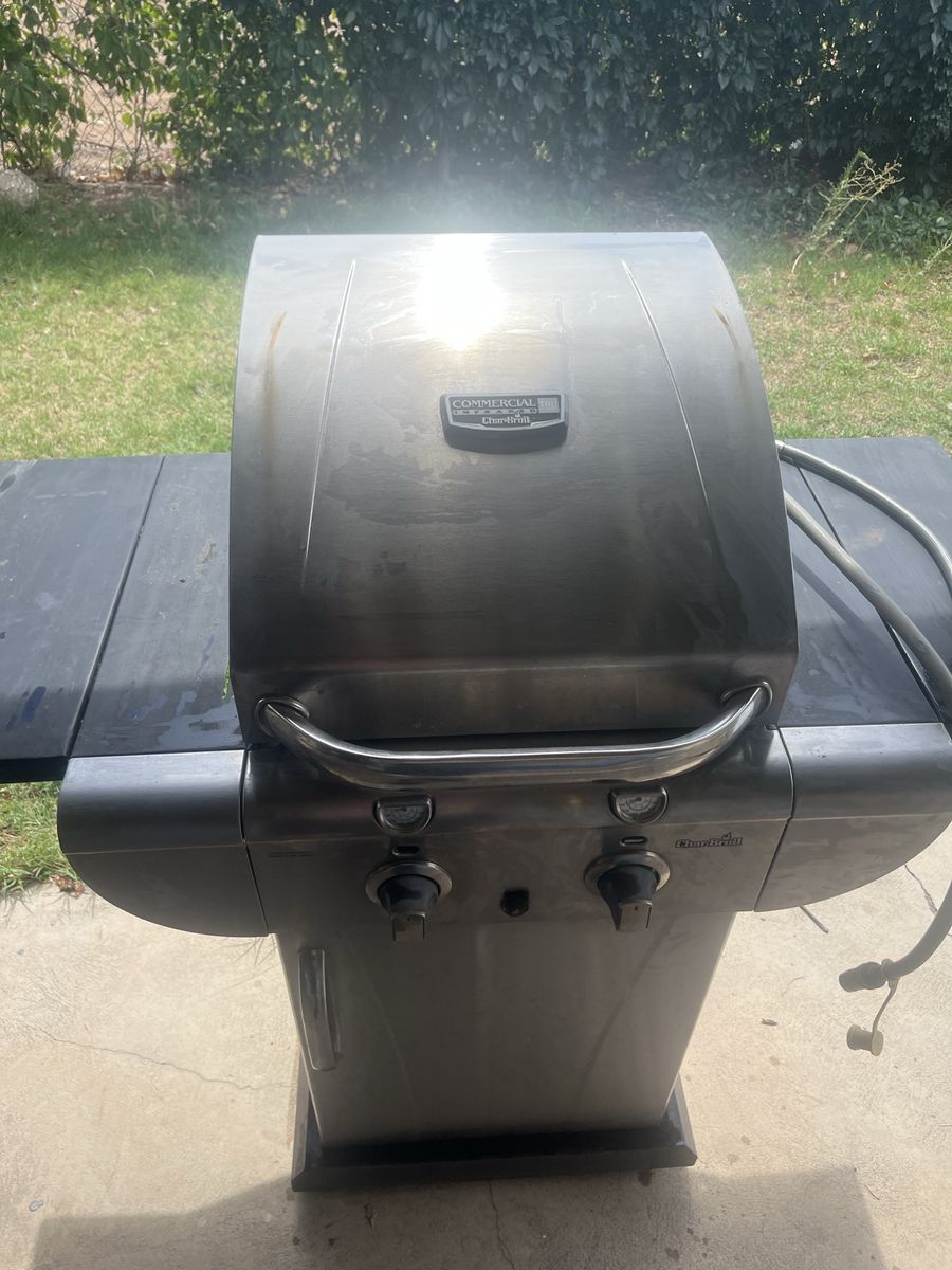 Char-Broil Commercial Tru-Infrared 2-Burner Stainless Steel Gas Grill