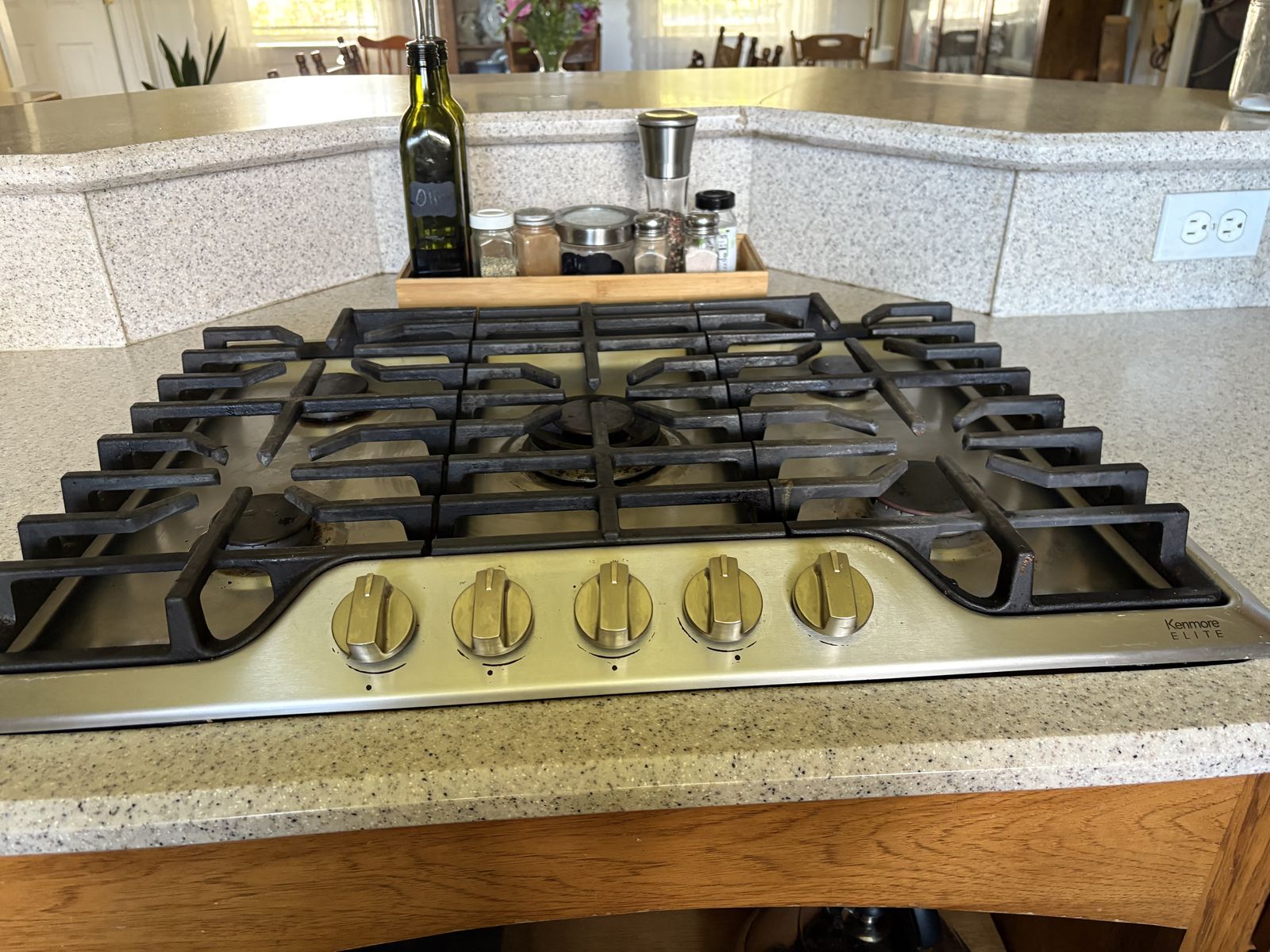 Kenmore Elite Gas Cooktop – Great Condition