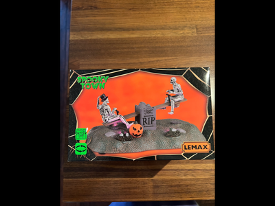 Lemax Tombstone See-Saw