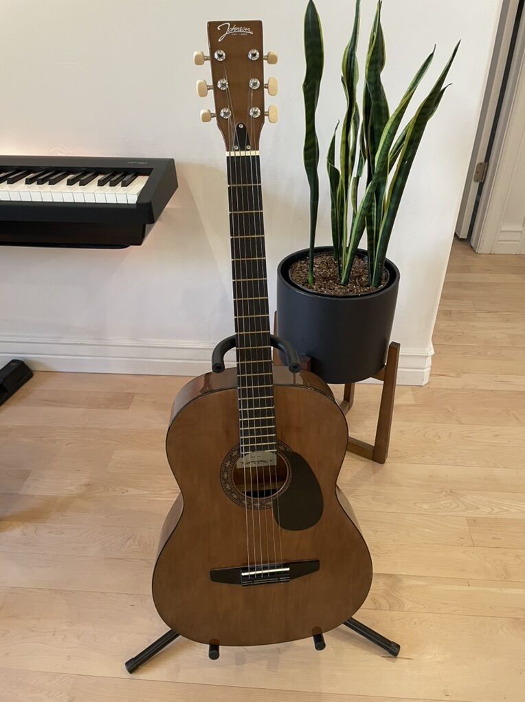 Johnson JG-100-WL Acustic guitar