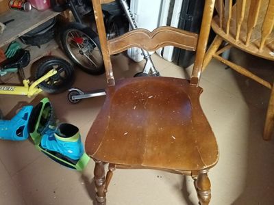 dining room chair