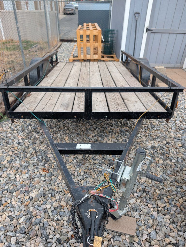 Single Axle Utility Trailer with Wooden Deck and Front Jack