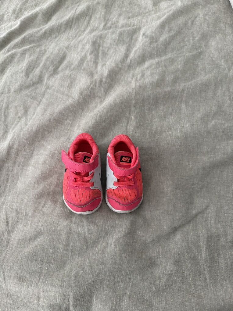 Baby shoes