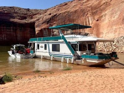 Canyon Explorer Houseboat share week #33 (Aug 8-15, 2026) for sale