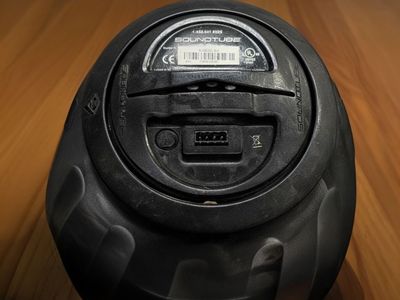 SoundTube RS600i-BK Pendant Speakers