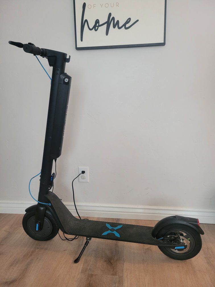Hover-1 Electric Scooter