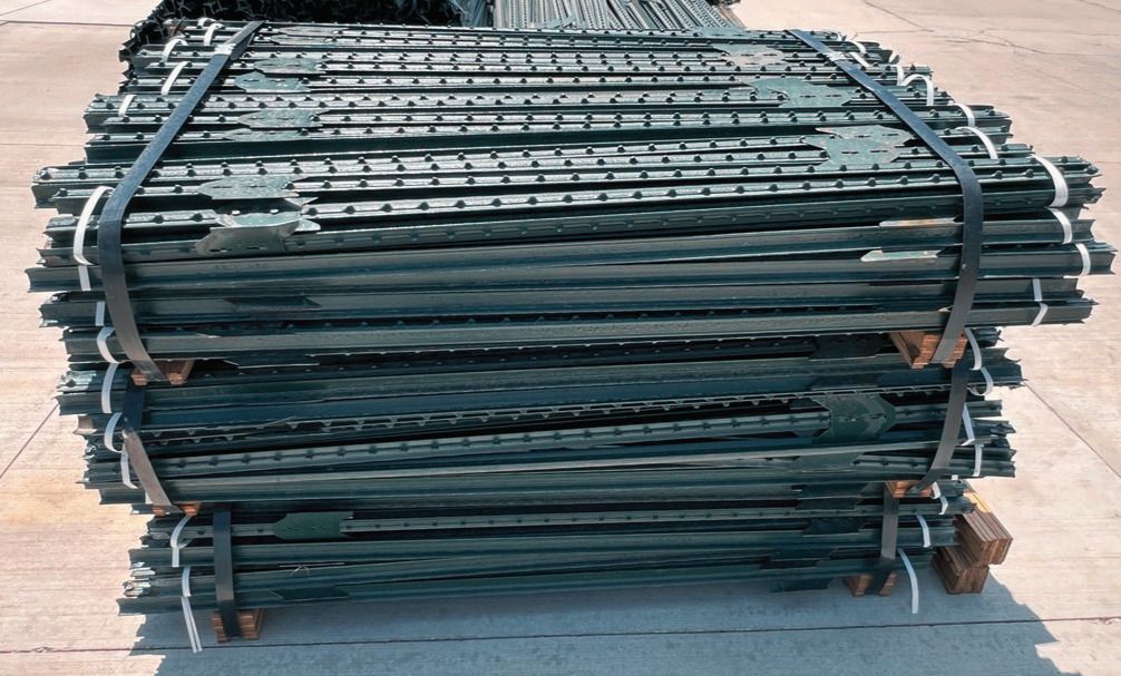 LOCK IN LAST YEAR'S PRICES! 5-1/2" T-Posts