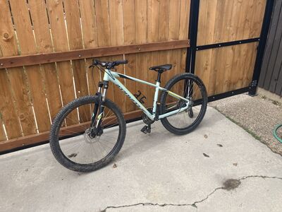 Specialized Pitch women’s mountain bike