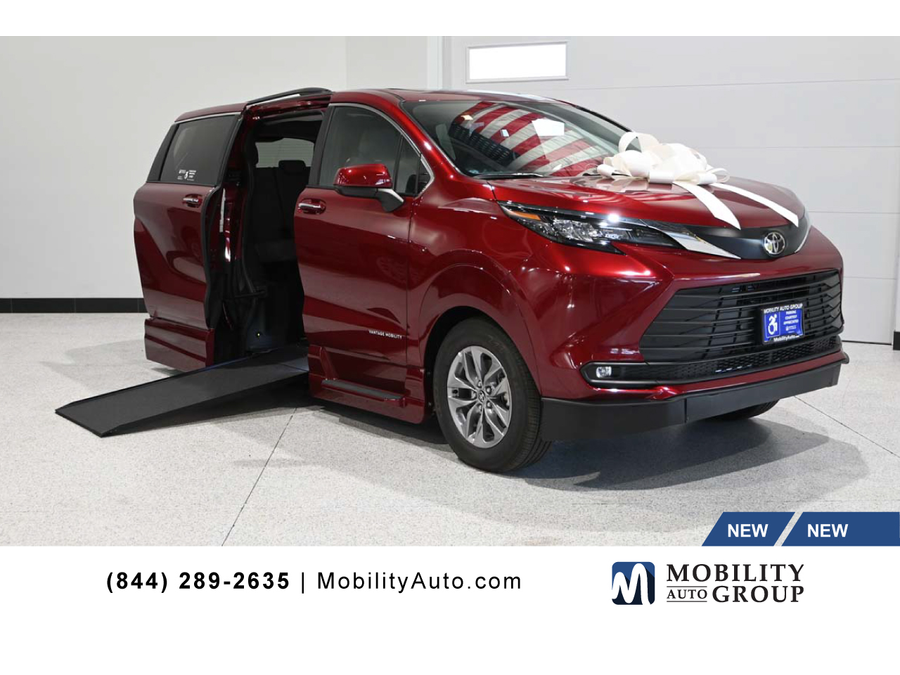 2026 Toyota Sienna XLE 7-Passenger