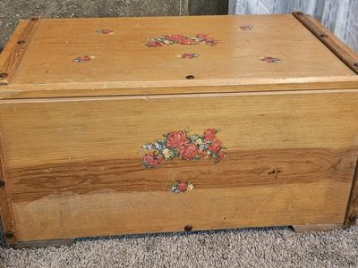 Vintage Cedar Chest - Floral Decal Storage Trunk, Wood