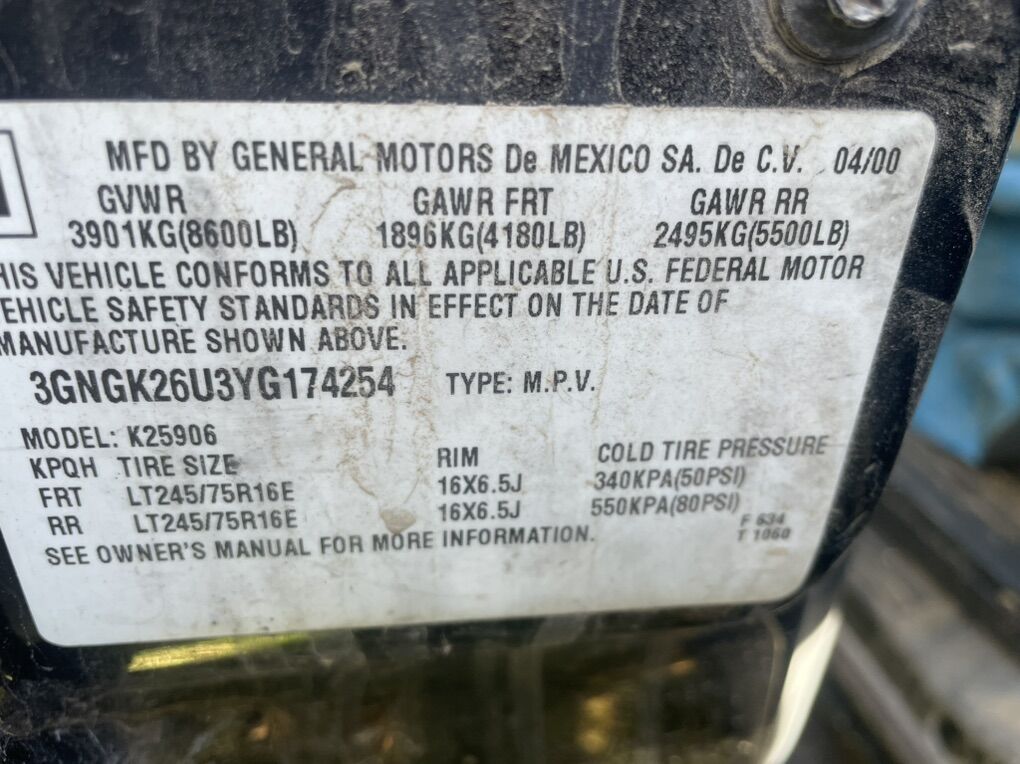 2000 Chevrolet 2500 Suburban parts