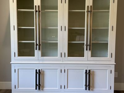 Restoration Hardware Glass 4-Door Hutch – Waxed White
