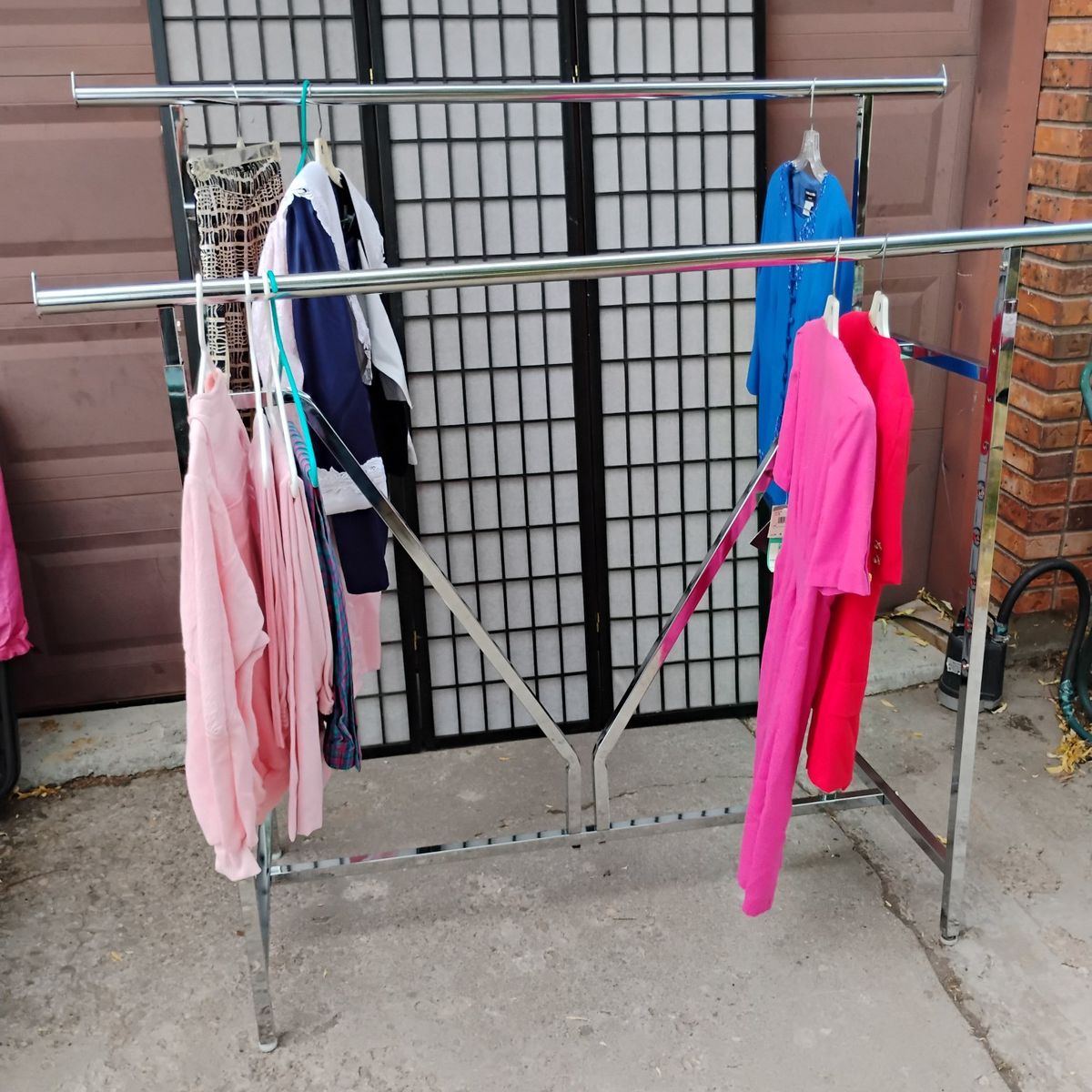 Main image 8