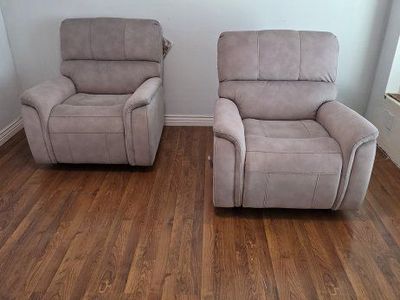 True Innovations fabric manual recliner