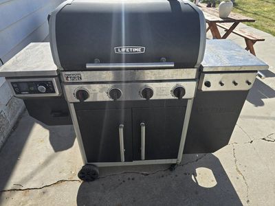 liftime pellet smoker/grill
