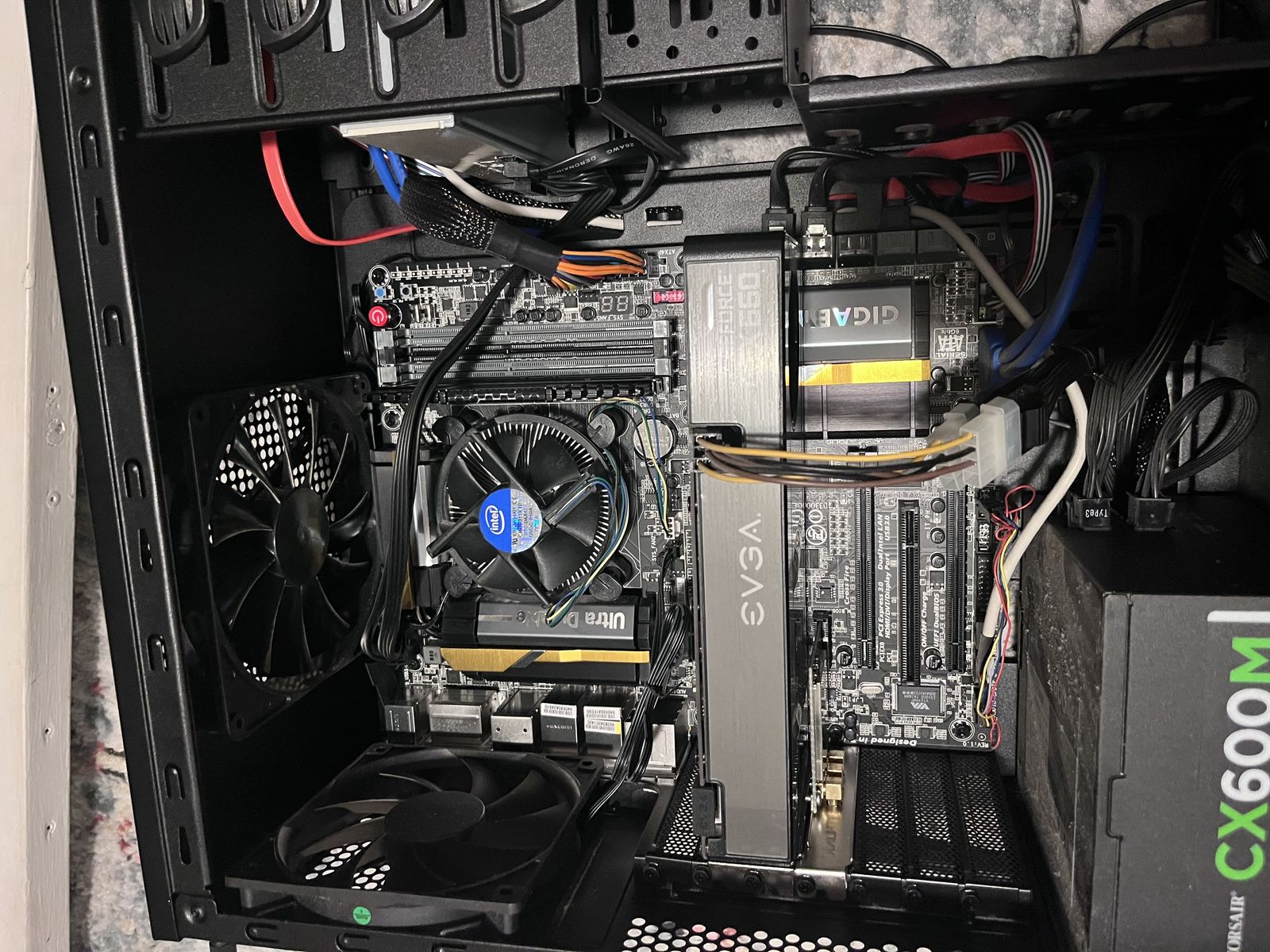 Older computer parts and case to a hackintosh