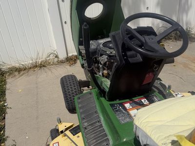 John Deere LX176 Riding Lawn Mower -doesn’t start