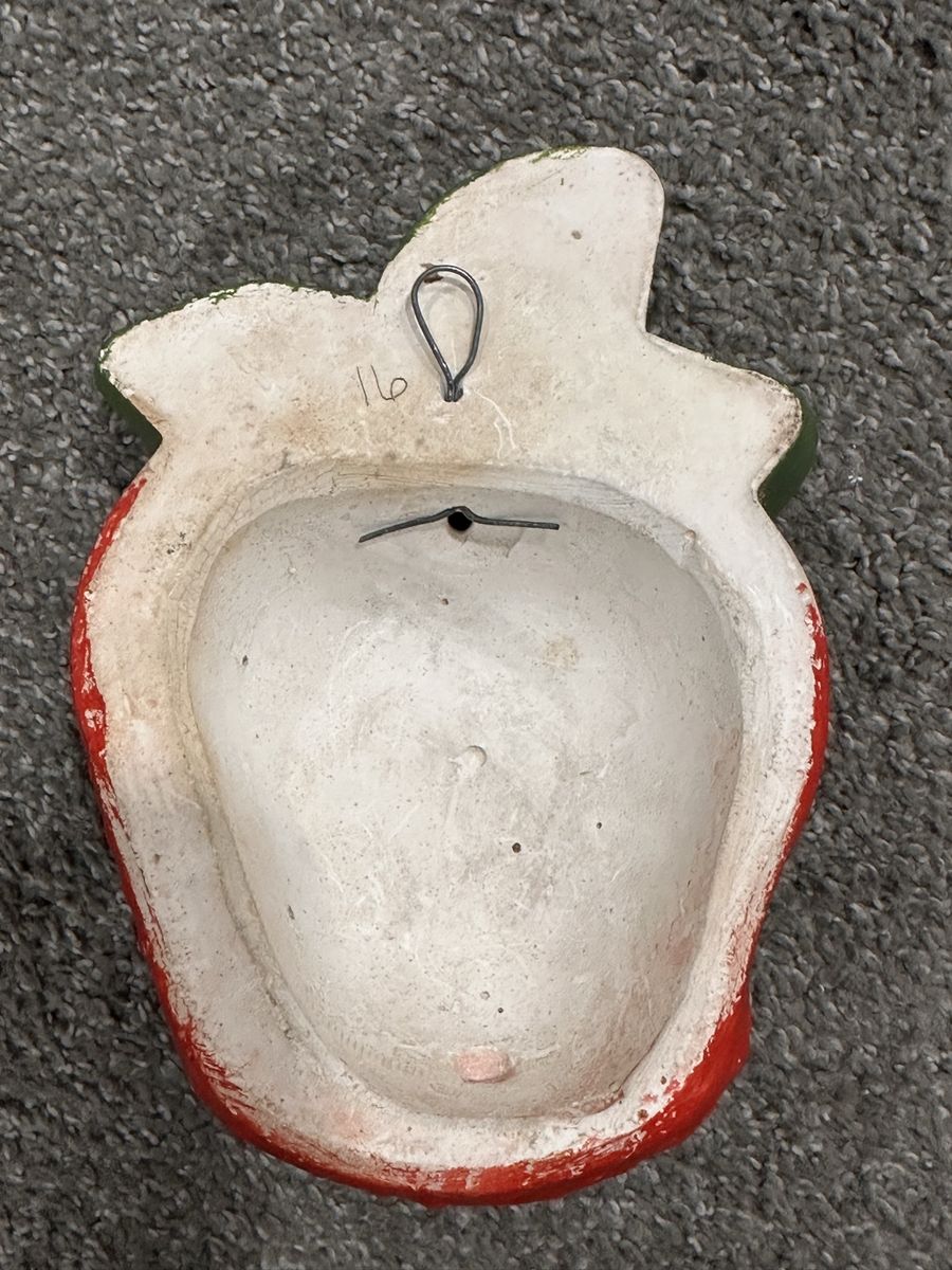 Main image 3