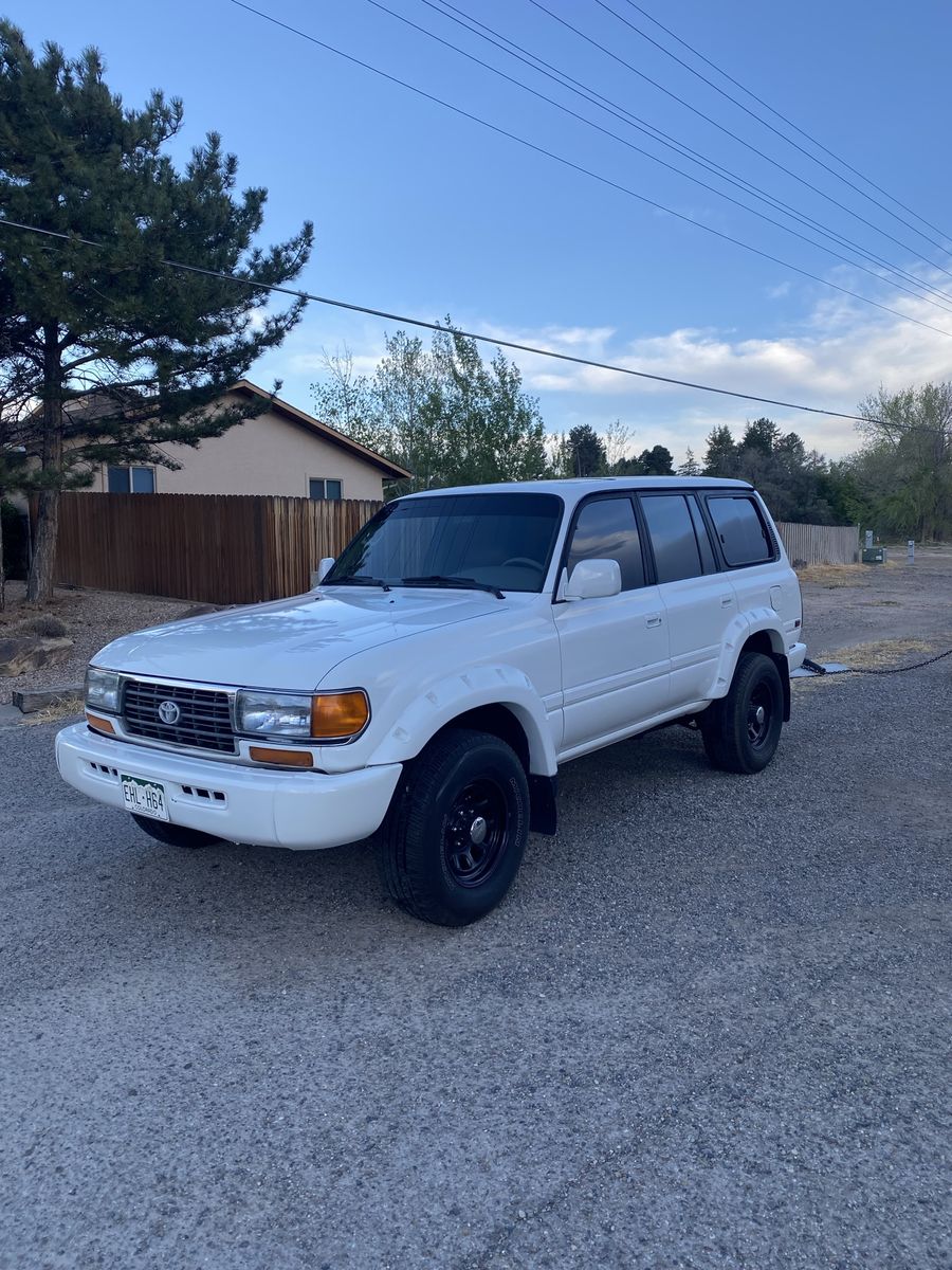 1997 Toyota Land Cruiser Base