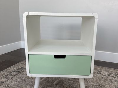 Mid-Century Modern Nightstand/End Table - White with Green Drawer