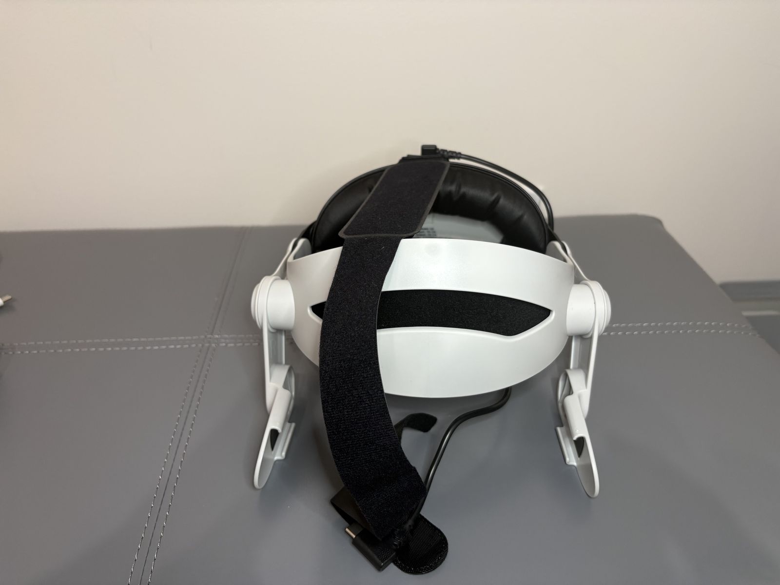VR Battery Head Strap