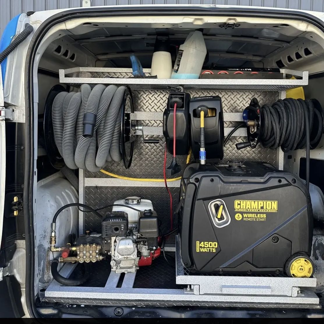 Detailing van