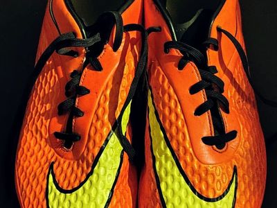 Nike Hypervenom soccer cleats “Crimson Volt” size 12