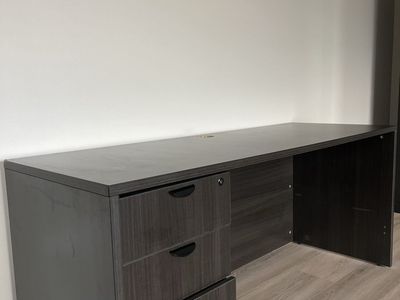 Dark Ash Wood Grain Executive Office Desk with 3 Storage Drawers and Cable Port