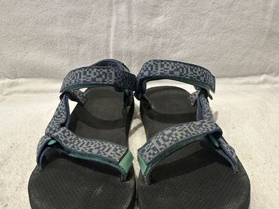 Teva youth, size 5 blue beach sandals