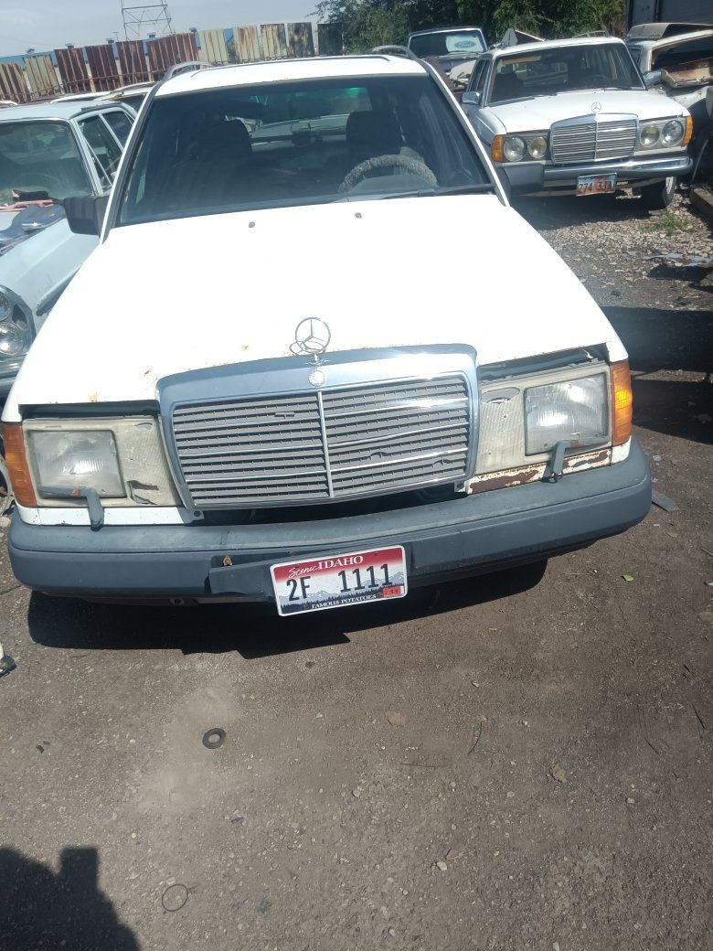 1987 300td