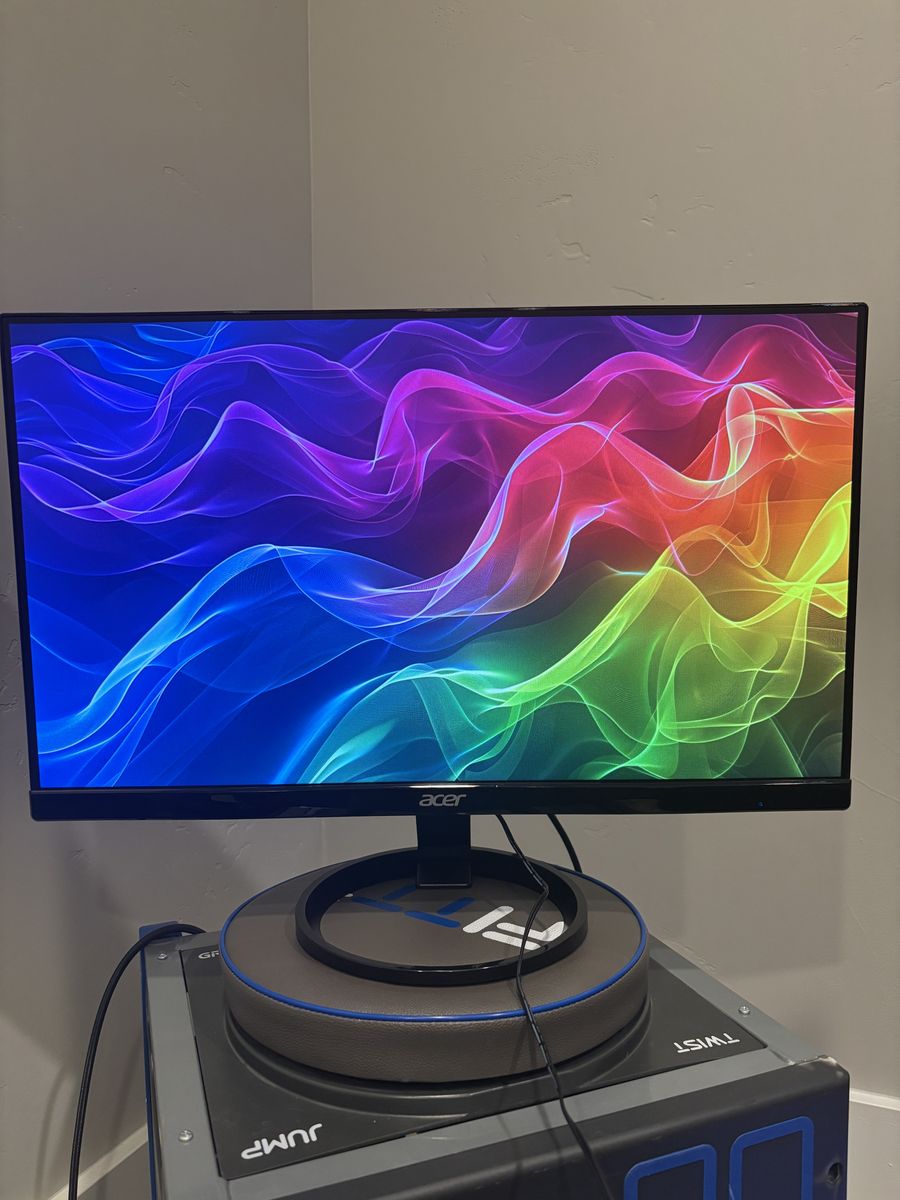 Main image 5
