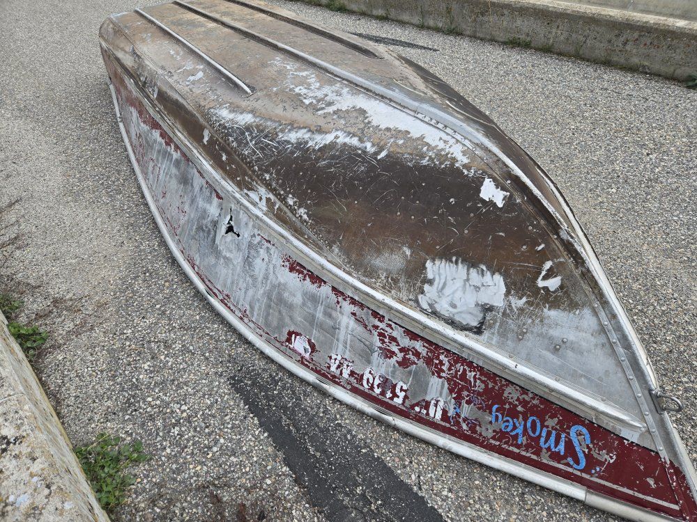 Lund Adventure Aluminum PROJECT Boat