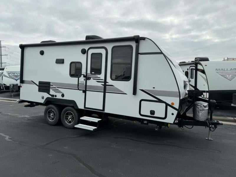 Used 2021 Winnebago Micro Minnie
