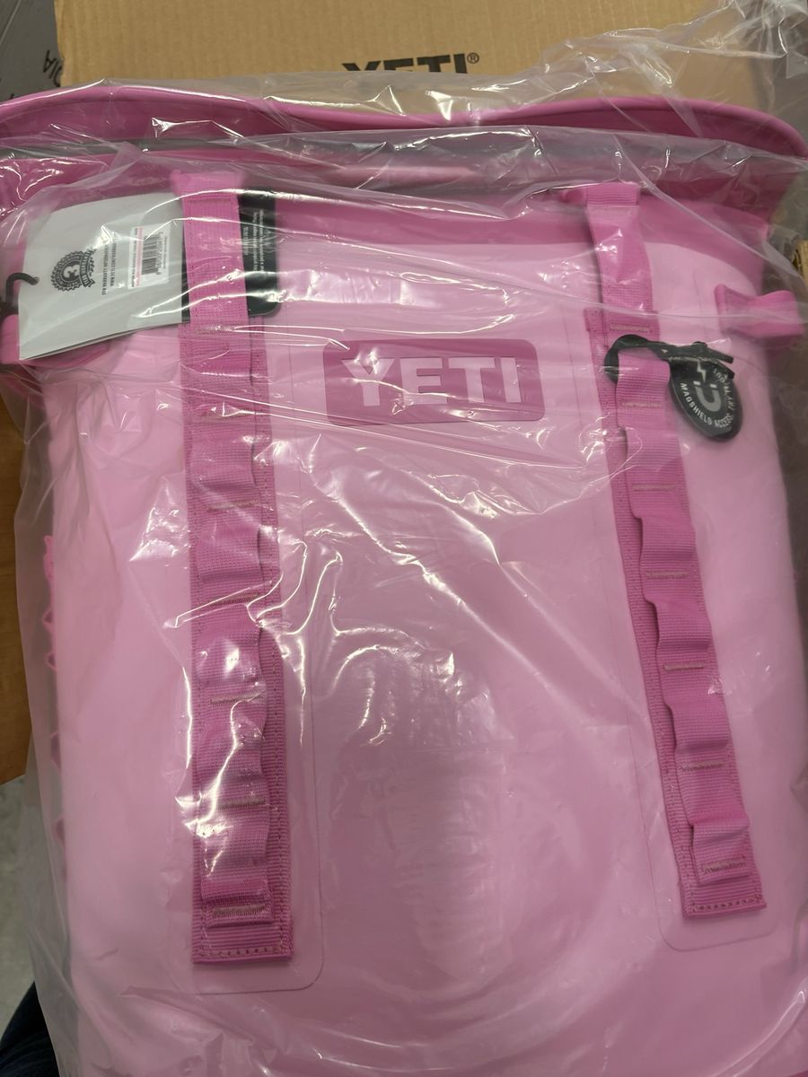 Yeti Pink rare very limited Hopper 20 backpack cooler brand new with tags