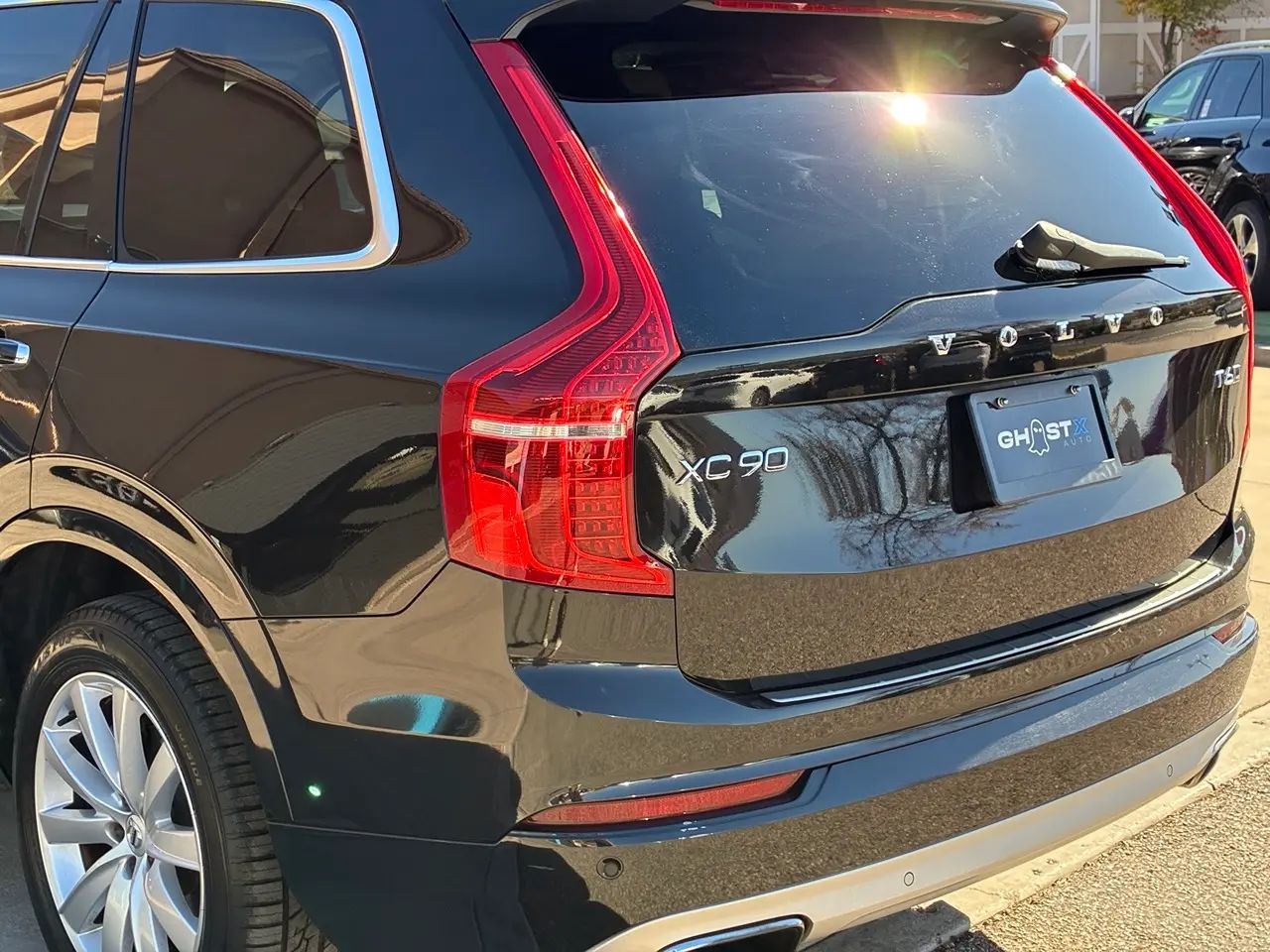 Main image 5