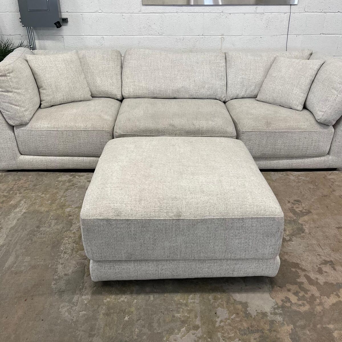 COSTCO DAYNA 4-PIECE FABRIC MODULAR SECTIONAL!!